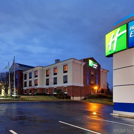 Holiday Inn Express North Тилер Екстериор снимка