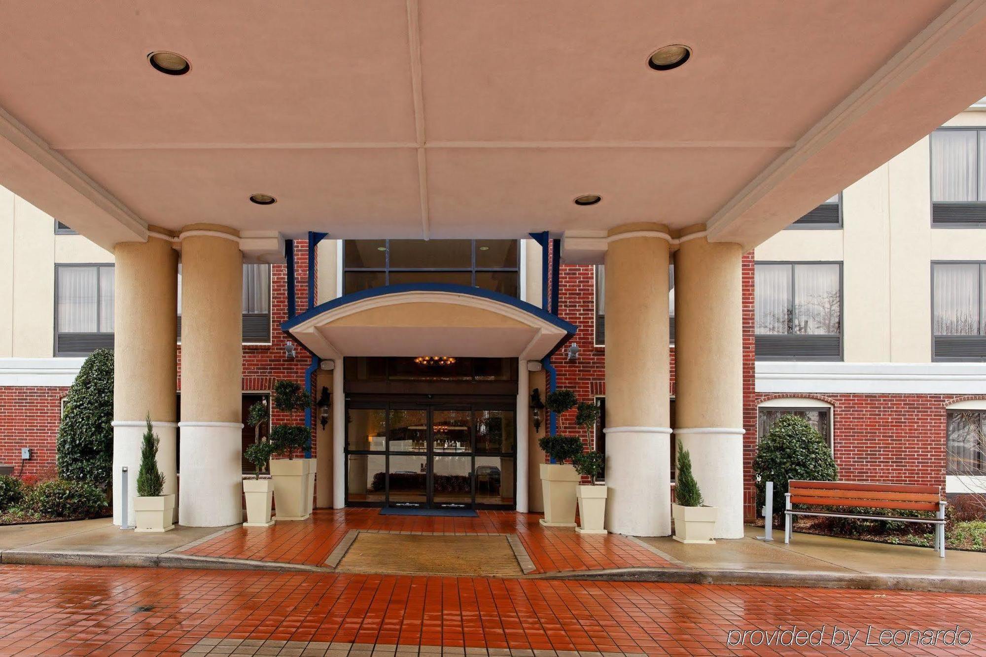Holiday Inn Express North Тилер Екстериор снимка