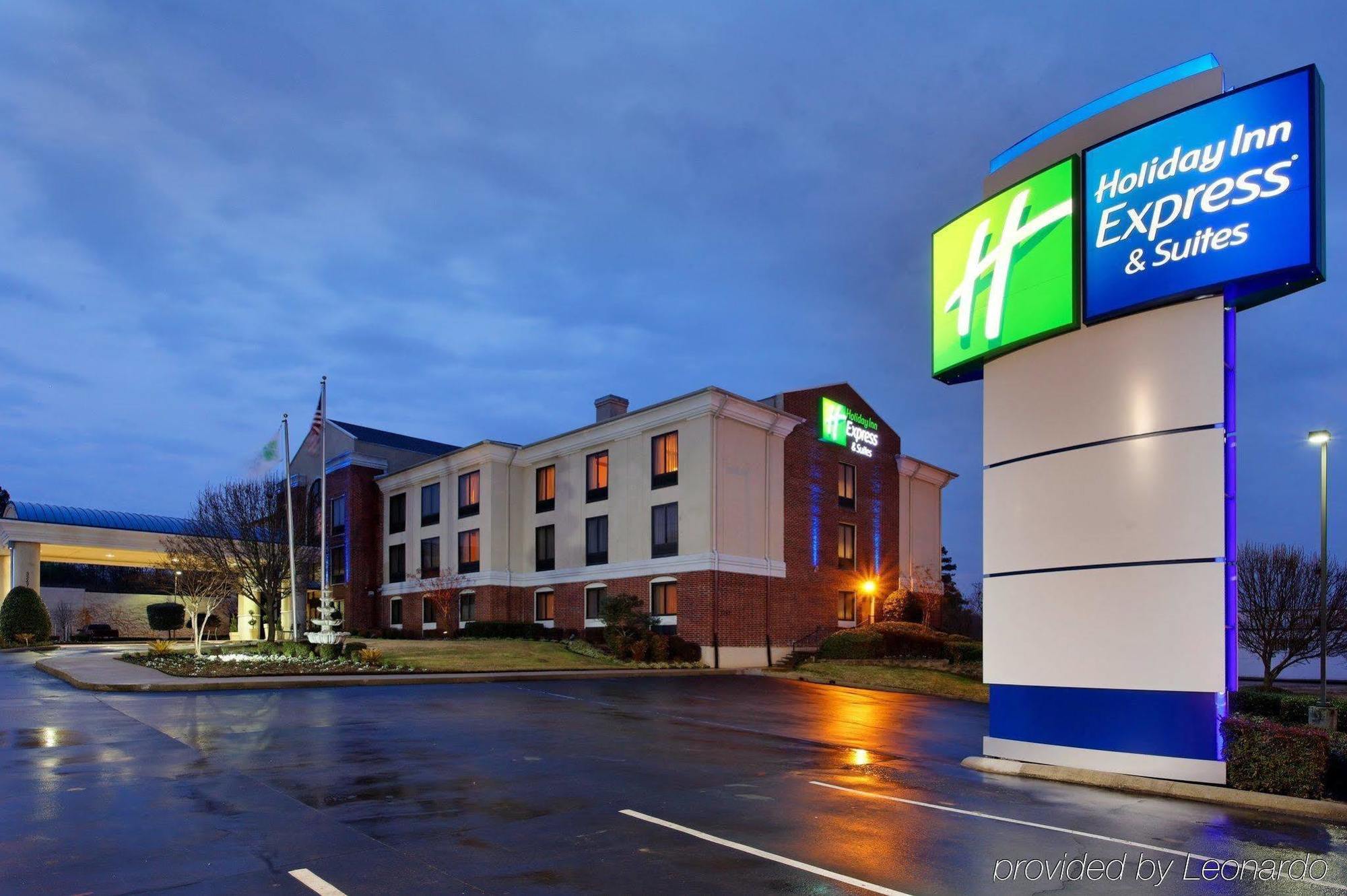 Holiday Inn Express North Тилер Екстериор снимка